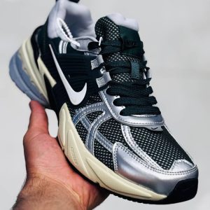 کتونی نایک وی تو کی ران سبز نقره ای کشلون NIKE V2K RUN درجه یک  