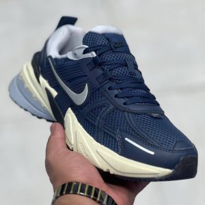 کتونی نایک وی تو کی ران سورمه ای استخوانی کشلون NIKE V2K RUN درجه یک  