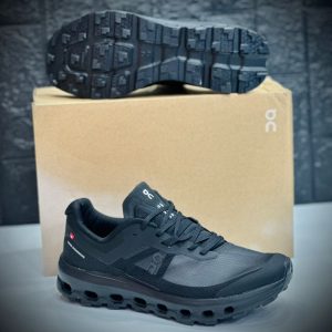 کتونی آن رانینگ On Running مشکی