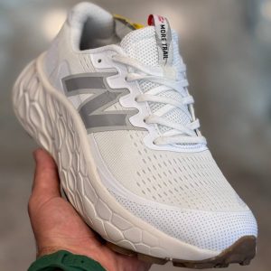 کتونی نیو بالانس Fresh Foam More Trail v3 درجه یک   رنگ سفید