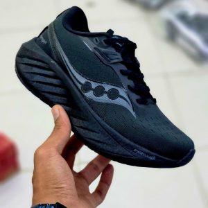 کفش رانینگ Saucony Triumph سبک و راحت