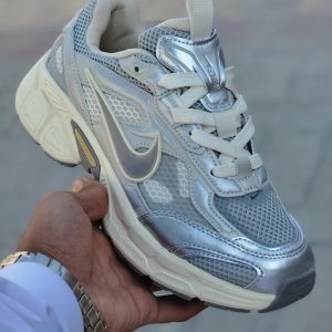 کتونی نایک مردانه V5K |  Nike V5K کیفیت ممتاز 