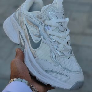 کتونی نایک مردانه V5K |  Nike V5K کیفیت ممتاز 