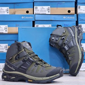 نمای کلی کفش ترکینگ Columbia Waterproof