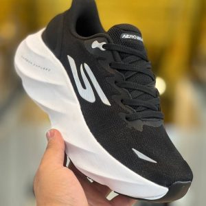 Skechers Tech Running SKX Aero Burst رنگ مشکی"