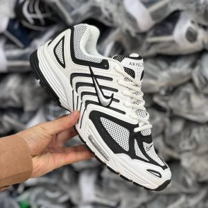رویه تنفس‌پذیر Nike Pegasus 2K5