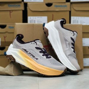 Altra Olympus 6 hiking walking shoes