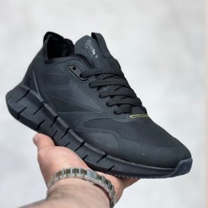 نمای کناری کفش Reebok Zig Kinetica Horizon
