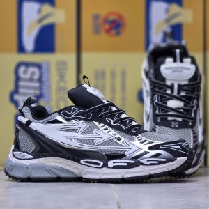 کتونی برند آف‌وایت | کفش اسپرت خاص و ترند Off-White
