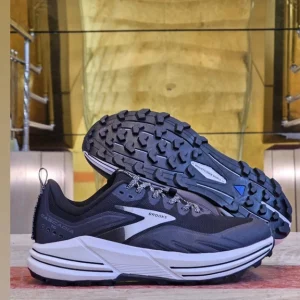 خرید کفش بروکس کاسکادیا ۱۶ | Brooks Cascadia 16 مناسب طبیعت گردی و رانینگ