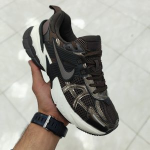 کتونی نایک وی تو کی ران  NIKE V2K RUN درجه یک